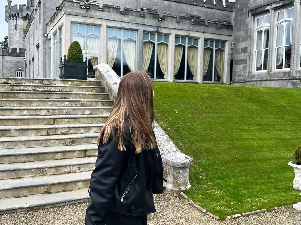 How to See Two Sides of Ireland in Four&nbsp;Days